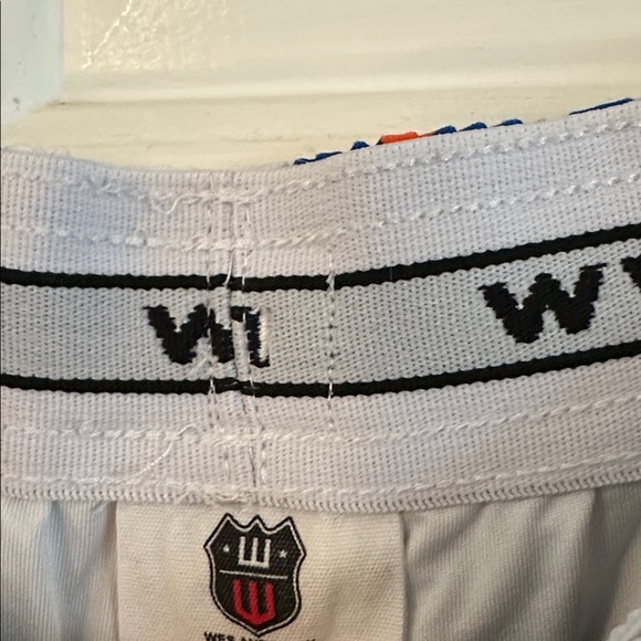 Men’s Wes & Willy Florida Gators Floral Swim Trunks Size Medium - Picture 5 of 7